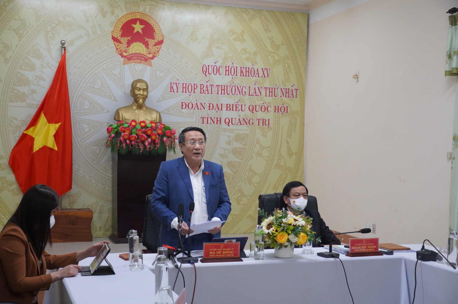 Phó Chủ tịch Thường trực UBND tỉnh, đại biểu Quốc hội Hà Sỹ Đồng tham gia ý kiến tại điểm cầu Quảng Trị