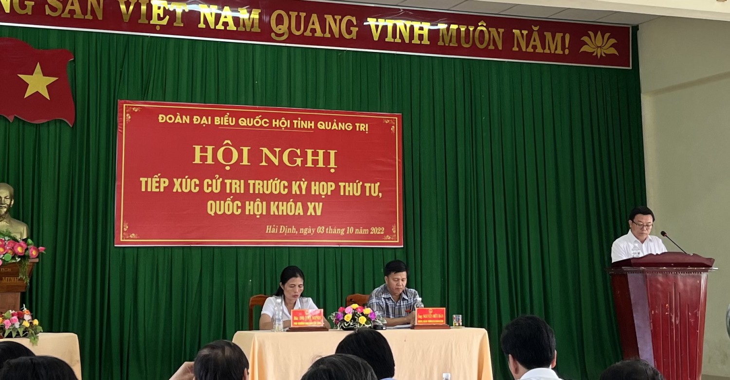 Đoàn ĐBQH tỉnh tiếp xúc cử tri tại xã Hải Định, huyện Hải Lăng